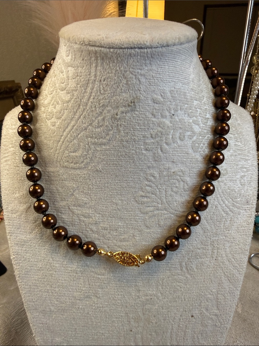 Elegant Brown Pearl Necklace with Gold Clasp